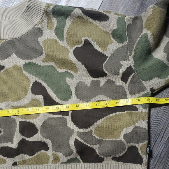 Vans | Cammile, Camo, Over Sized, Cropped, Pullover Sweater - Picture 3 of 8